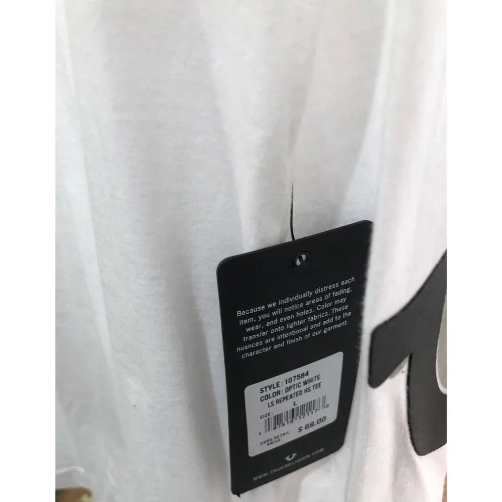 NWT True Religion T Shirt Mens Large Long Sleeves Crewneck White Logo White Blac